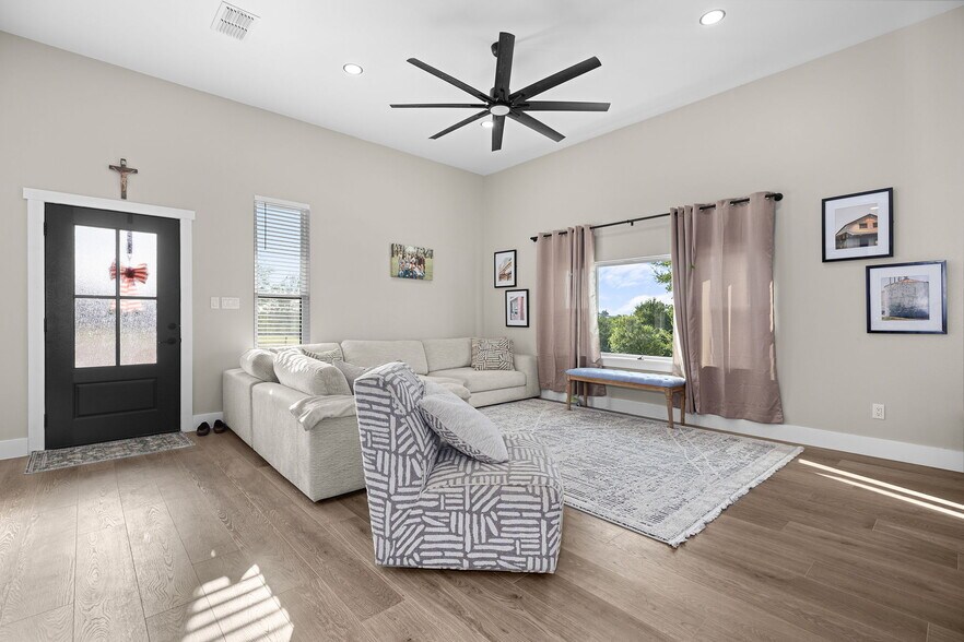 More Photos Of 301 County Road 436, Thrall Land For Sale