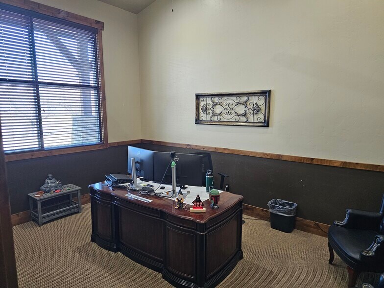 More Photos Of 58 N 1100 W, Payson Flex For Sale