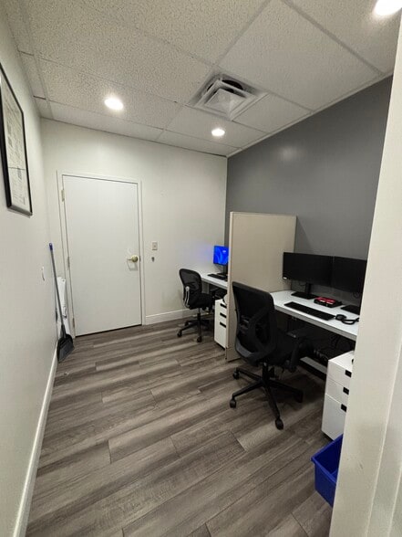 More Photos Of 1900 N Mills Ave, Orlando Medical For Lease