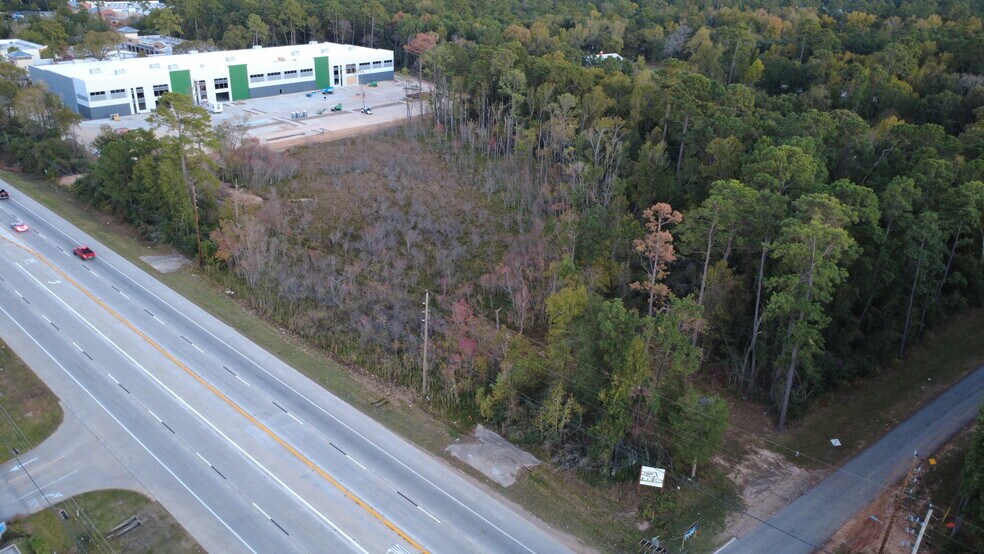 More Photos Of 3905 FM 1488, Magnolia Storefront Retail Office For Lease