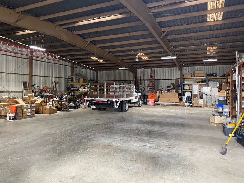 More Photos Of 540 S 12th St, Richmond Manufacturing For Sale