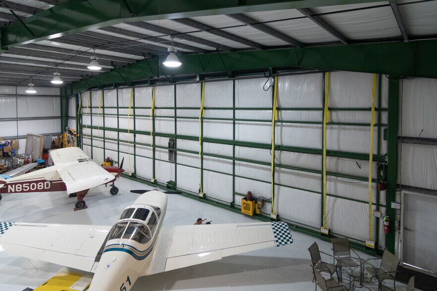More Photos Of 191 Airport Rd, Port Townsend Airplane Hangar For Sale