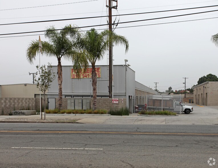 More Photos Of 9901 San Fernando Rd, Pacoima Warehouse For Lease