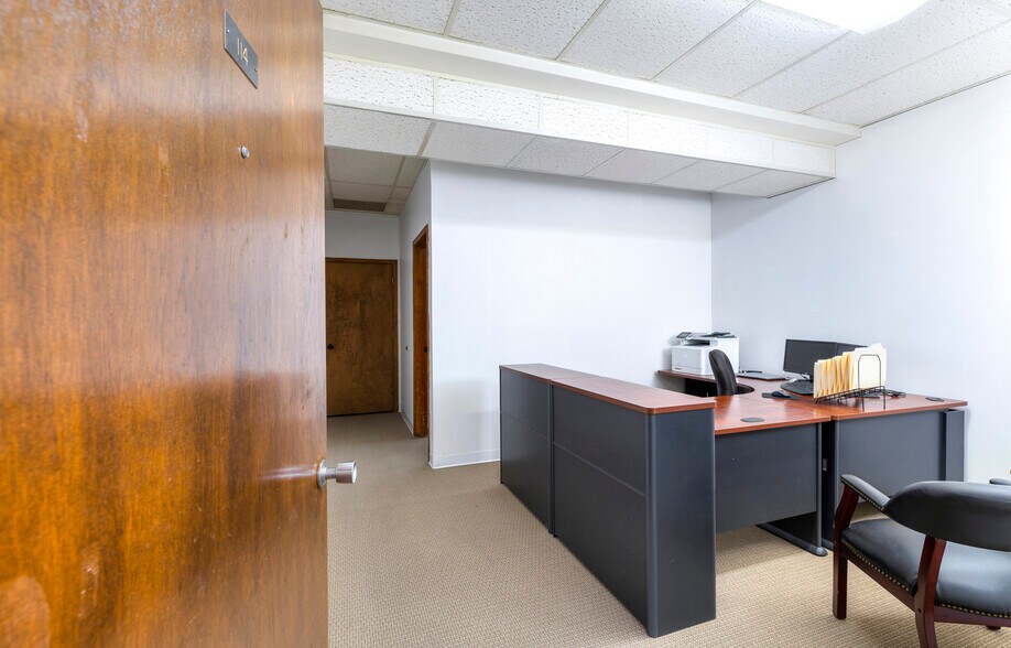 More Photos Of 410 W Liberty St, Sumter Office Residential For Sale