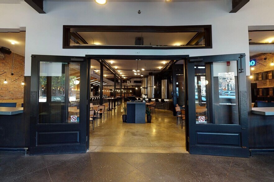 More Photos Of 39 N Lexington Ave, Asheville Storefront Retail Office For Sale