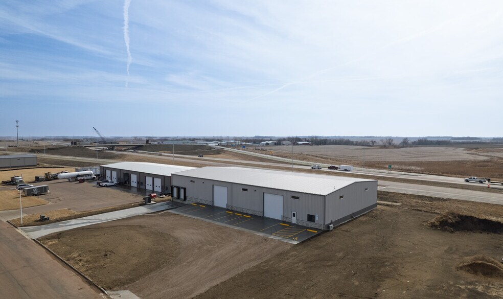 More Photos Of 1095 Ruud Trl, Hartford Industrial For Lease