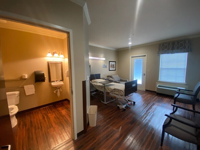 More Photos Of 104 Mbl Bank Dr, Minden Assisted Living For Sale