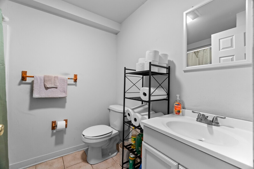 More Photos Of 1349-1355 Dixwell Ave, Hamden Warehouse For Sale