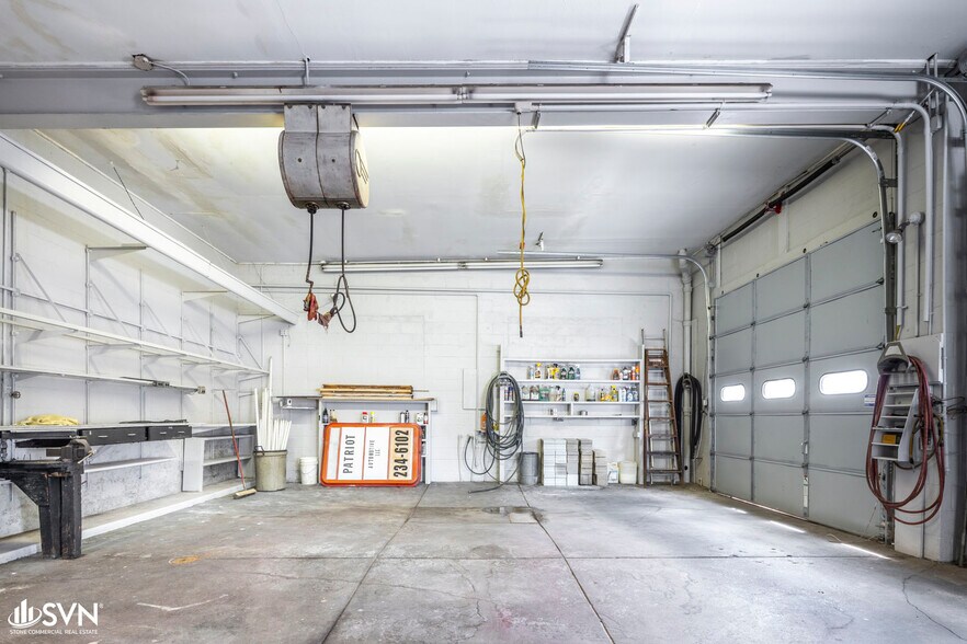 More Photos Of 212 N Main St, Cynthiana Auto Repair For Sale