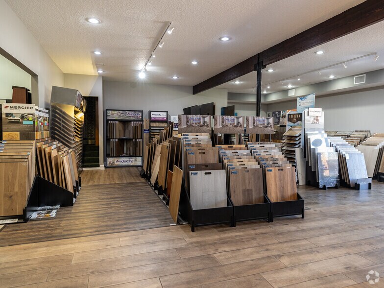 More Photos Of 625-633 Cassat Ave, Jacksonville Unknown For Lease