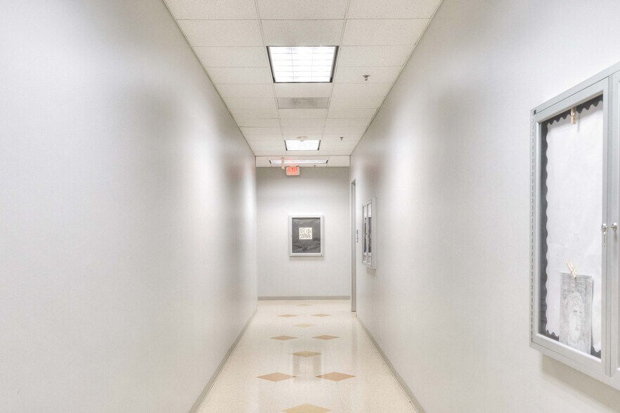 More Photos Of 9100 Hwy 290 E, Austin Research And Development For Sale