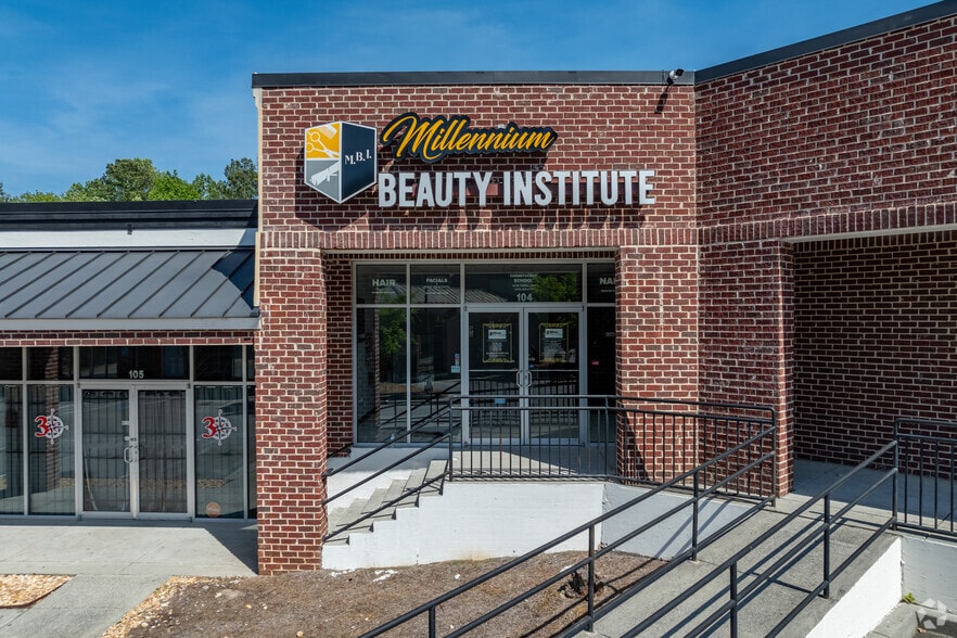 More Photos Of 1300 Indian Trail Lilburn Rd, Norcross Storefront For Lease