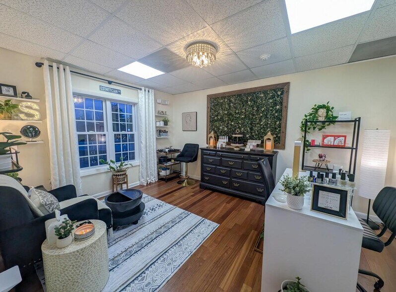 More Photos Of 2-4 Mary E Clark Dr, Hampstead Medical For Sale