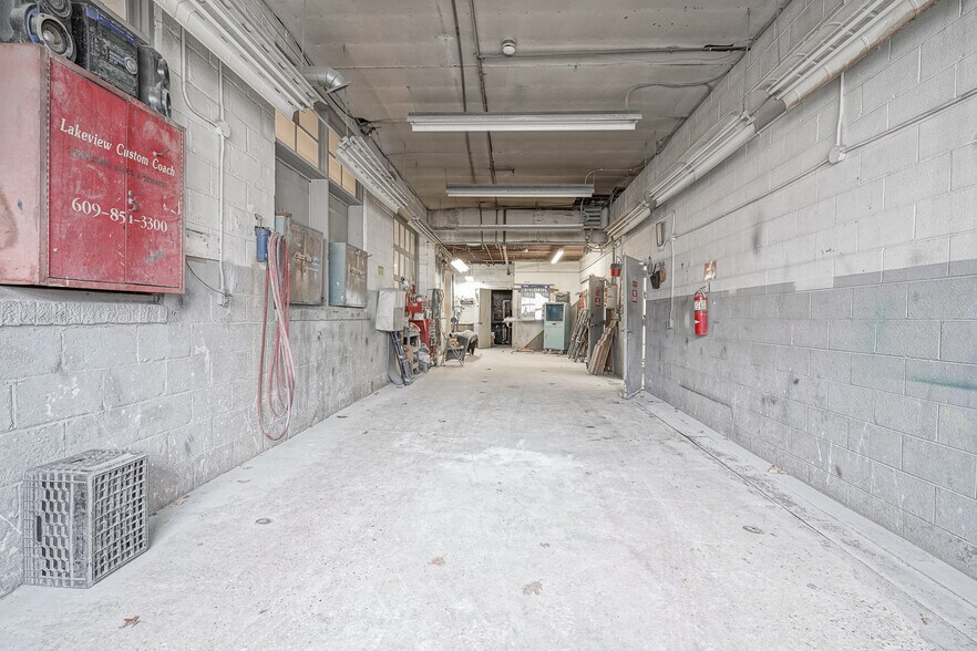 More Photos Of 100 White Horse Pike, Oaklyn Auto Dealership For Sale