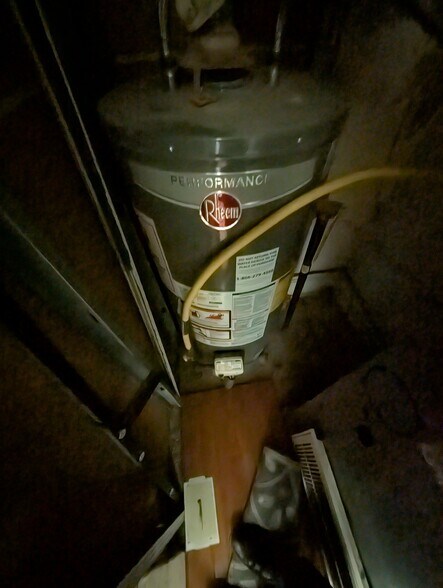 More Photos Of 1407 McCulloh St, Baltimore Apartments For Sale