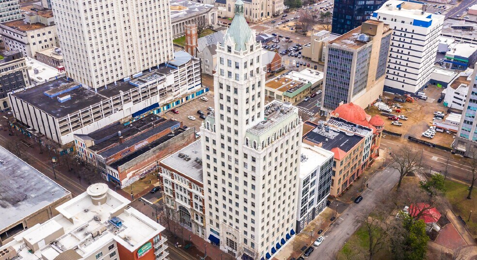 Primary Photo Of 62 N Main St, Memphis Apartments For Lease