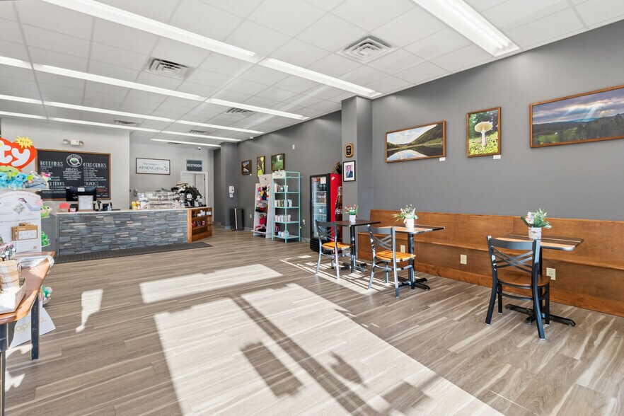 More Photos Of 105 Duncan Rd, Marlinton Office For Sale