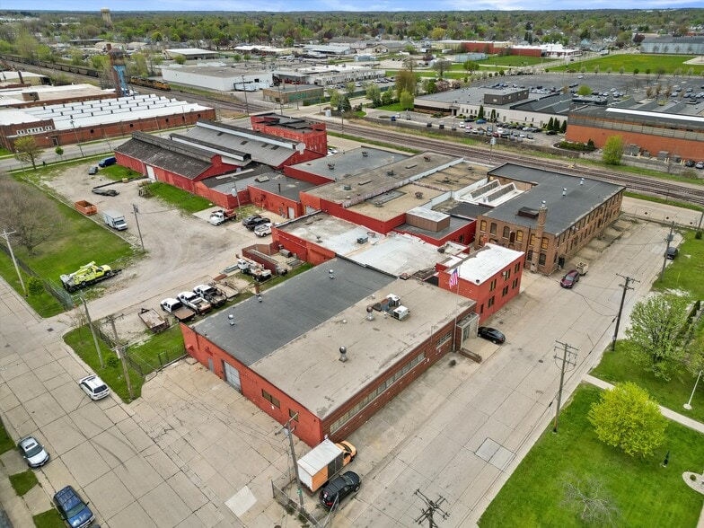 Primary Photo Of 1301 18th St, Racine Industrial For Lease
