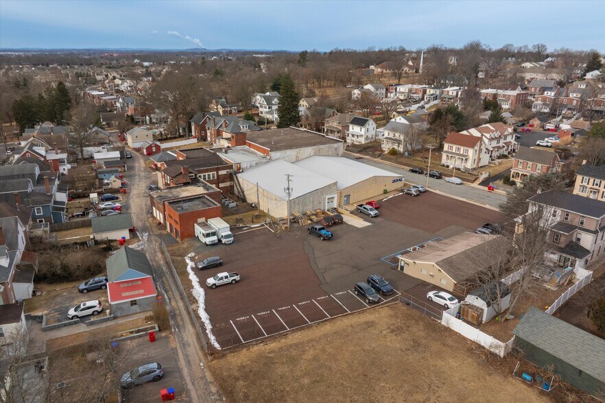 More Photos Of 38 Green St, Souderton Industrial For Sale