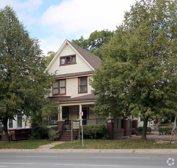 More Photos Of 7 Welland Ave, St Catharines Office For Sale