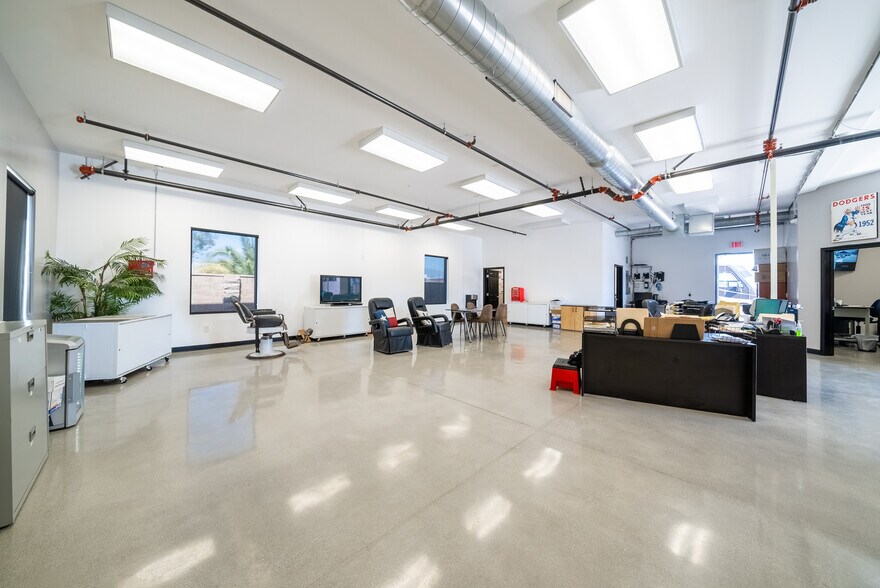 More Photos Of , Ontario Unknown For Sale