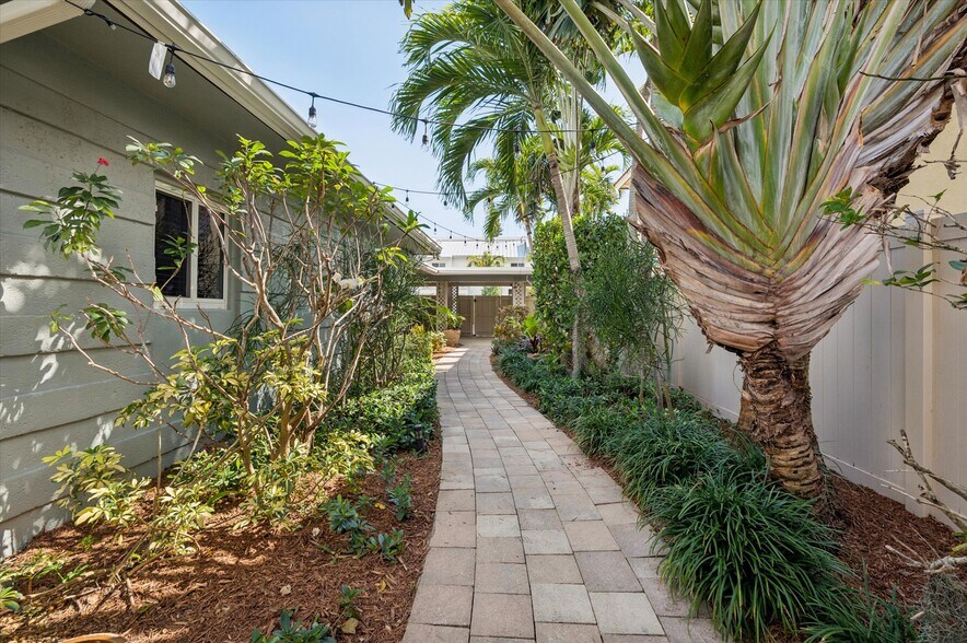 More Photos Of 1123 NE 14th Ave, Fort Lauderdale Apartments For Sale