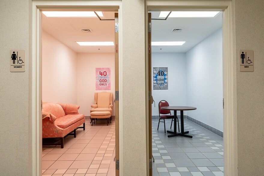 More Photos Of 1701 Westchester Dr, High Point Religious Facility For Sale