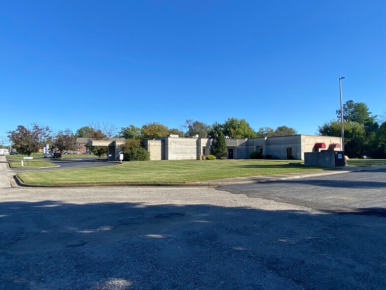 More Photos Of 4311 Old Indiana 261, Newburgh Medical For Sale