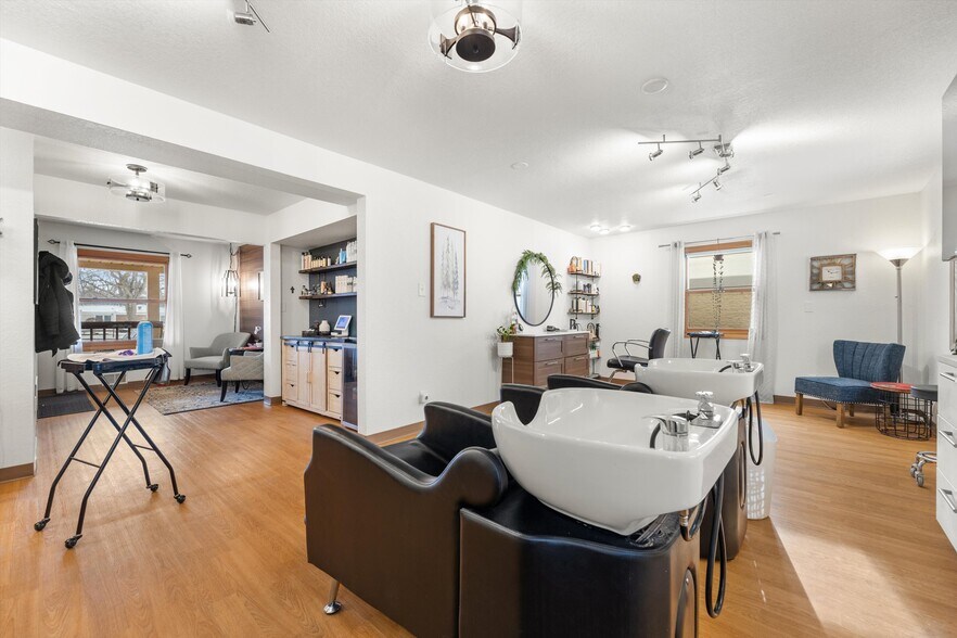 More Photos Of 11801 W Janesville Rd, Hales Corners Office For Sale