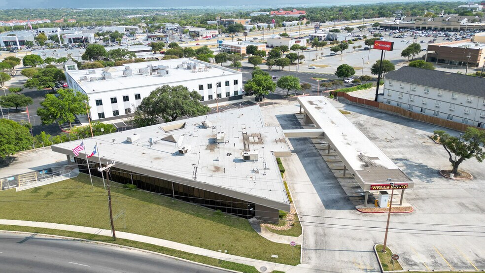 More Photos Of 5404 Wurzbach Rd, San Antonio Medical For Lease