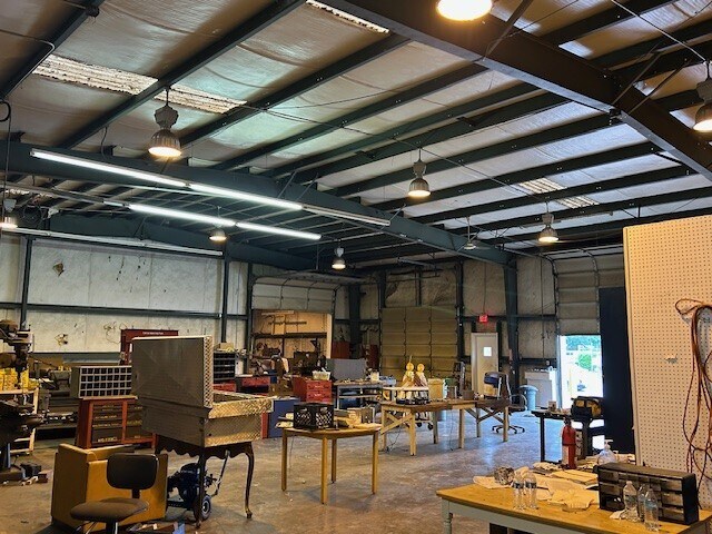 More Photos Of 611 Copeland Dr, Hampton Manufacturing For Sale