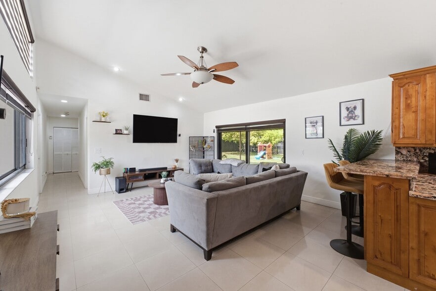 More Photos Of 4150 SW 137th Ct, Miami Schools For Sale