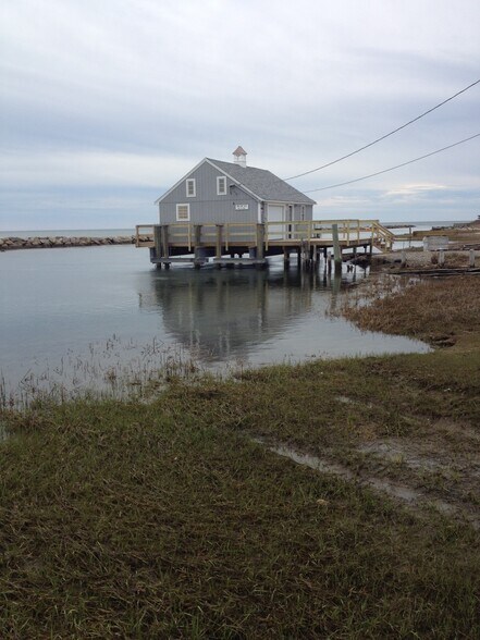 More Photos Of 11 Harbor Way, West Harwich Specialty For Sale