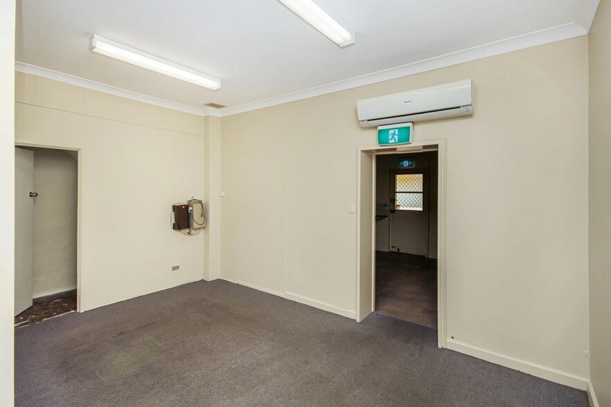 More Photos Of 57 Bold St, Laurieton Office For Lease