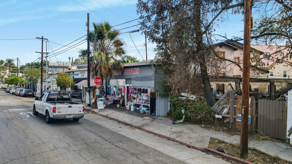More Photos Of 598 N Hoover St, Los Angeles Land For Sale