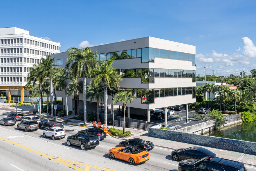 Primary Photo Of 777 W 41st St, Miami Beach Office For Lease