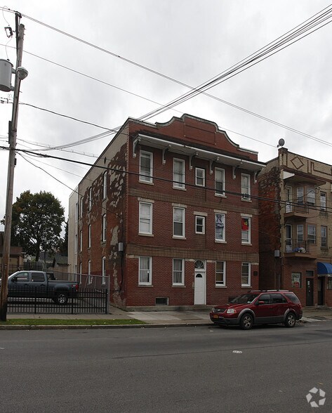 More Photos Of 1310 Bleecker St, Utica Apartments For Sale
