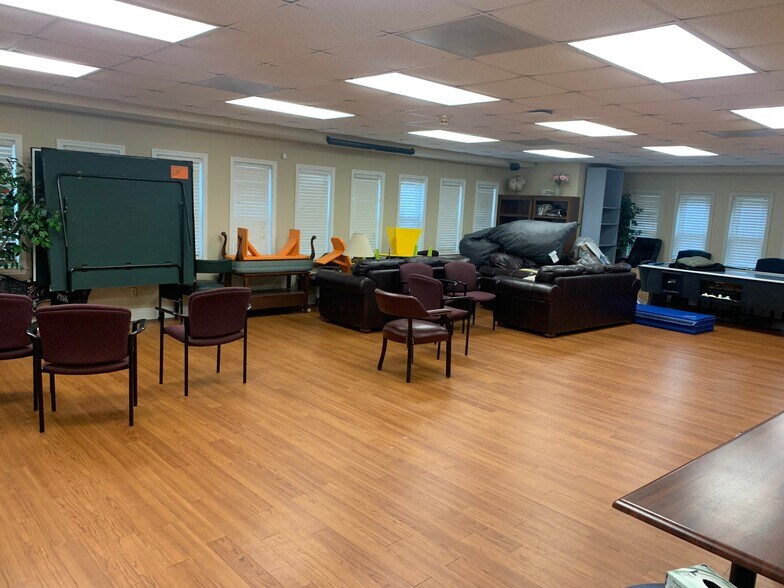 More Photos Of 9055 Manion Dr, Beaumont Schools For Sale