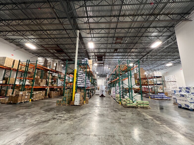 Primary Photo Of 3951-4049 SW 30th Ave, Fort Lauderdale Warehouse For Lease