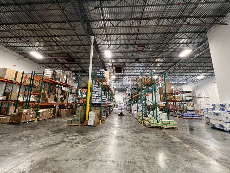 Primary Photo Of 3951-4049 SW 30th Ave, Fort Lauderdale Warehouse For Lease
