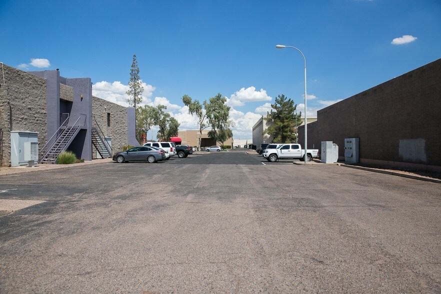 More Photos Of 165 E Southern Ave, Mesa Loft Creative Space For Lease