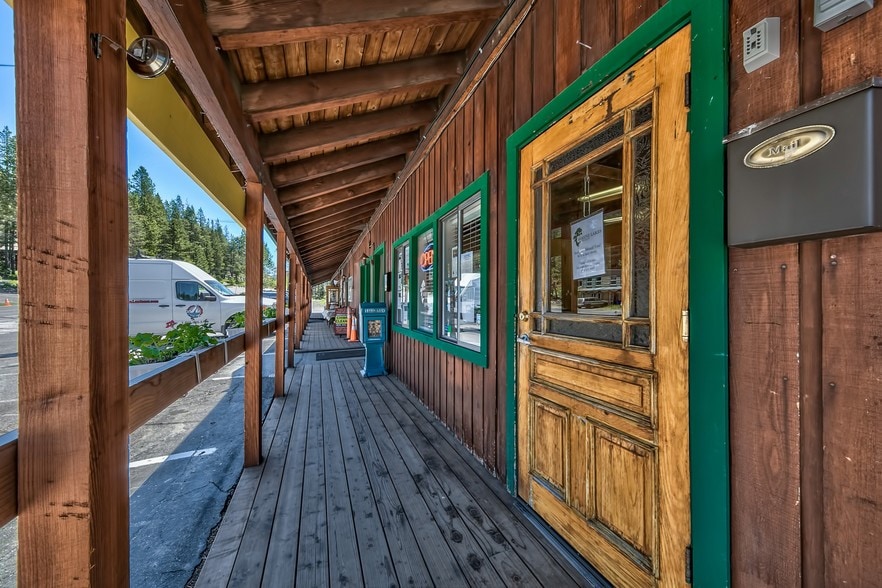 More Photos Of 21719 Donner Pass Rd, Soda Springs Storefront Retail Residential For Lease
