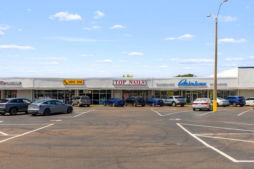 More Photos Of 4180 Northview Dr, Jackson General Retail For Sale