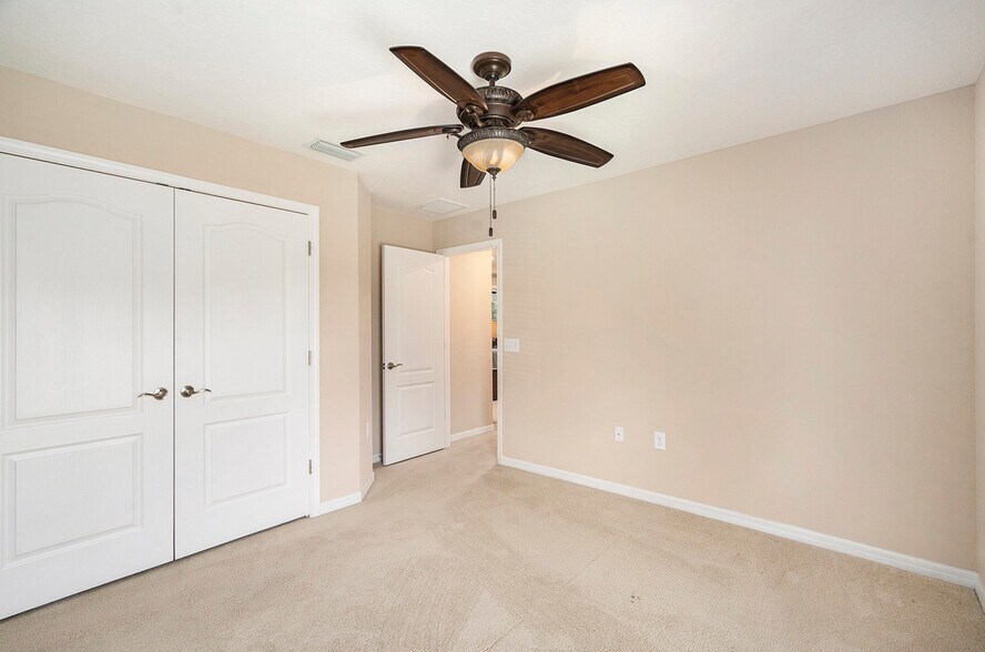 More Photos Of 5701 S Macdill Ave, Tampa Medical For Sale