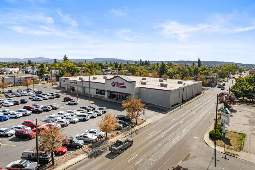 More Photos Of 2282 N Ash St, Spokane Health Club For Sale