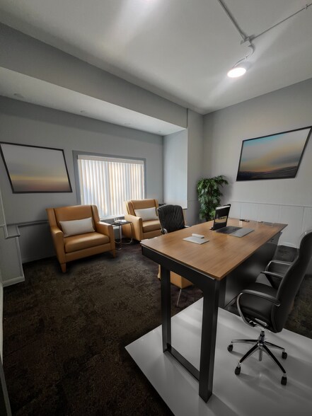 More Photos Of 18519 Underwood Ave, Cleveland Loft Creative Space For Lease