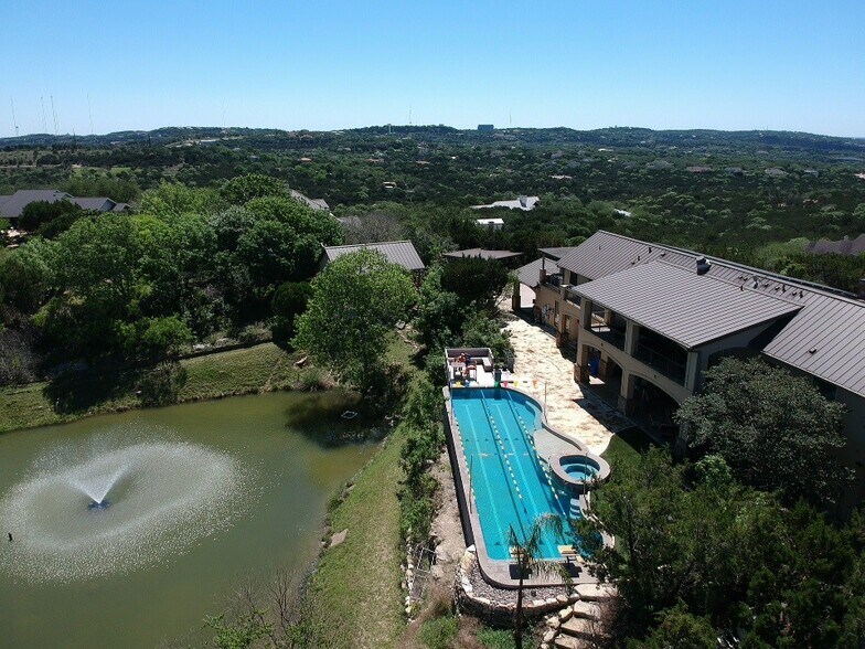 More Photos Of 610 Crystal Creek Dr, Austin Specialty For Sale