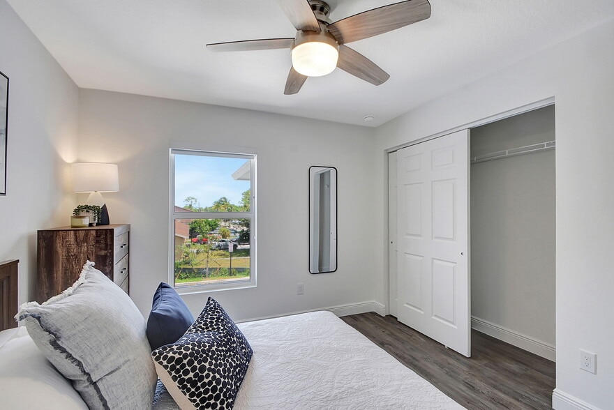 More Photos Of 3871 Patio Ct, Lake Worth Apartments For Sale