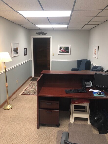 More Photos Of 3370 NE Capital Cir, Tallahassee Office For Lease