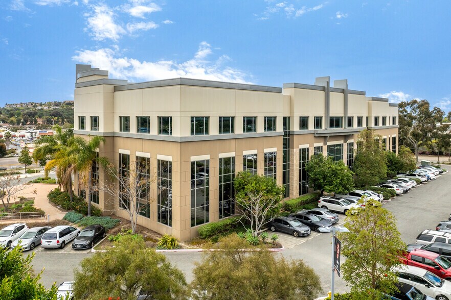 More Photos Of 4002 W Vista Way, Oceanside Medical For Lease